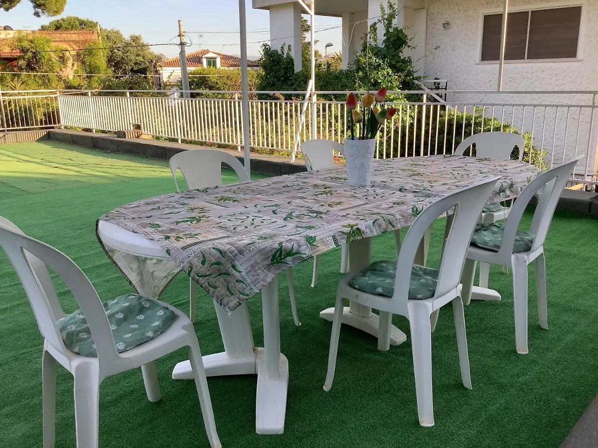 Mondello Casa Mare Lilly Villa Palermo 0*,  Italien
